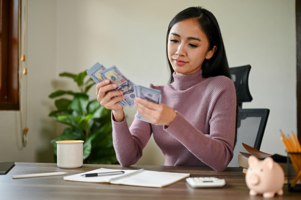 How to Earn Extra Income Alongside Your Job