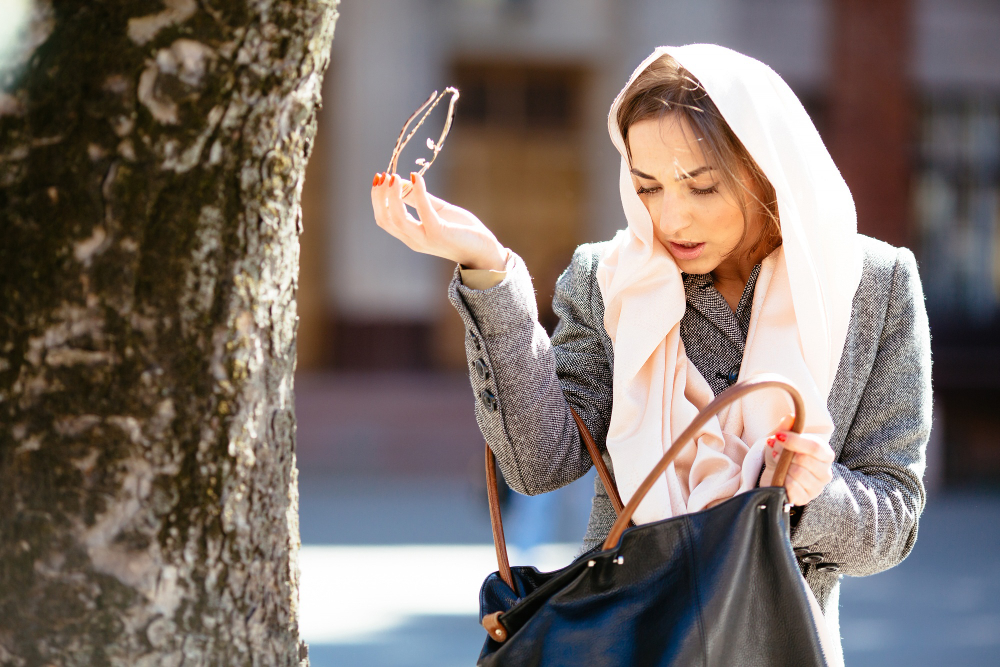 The Complete Guide to Personal Security: Protecting Yourself in Everyday Life