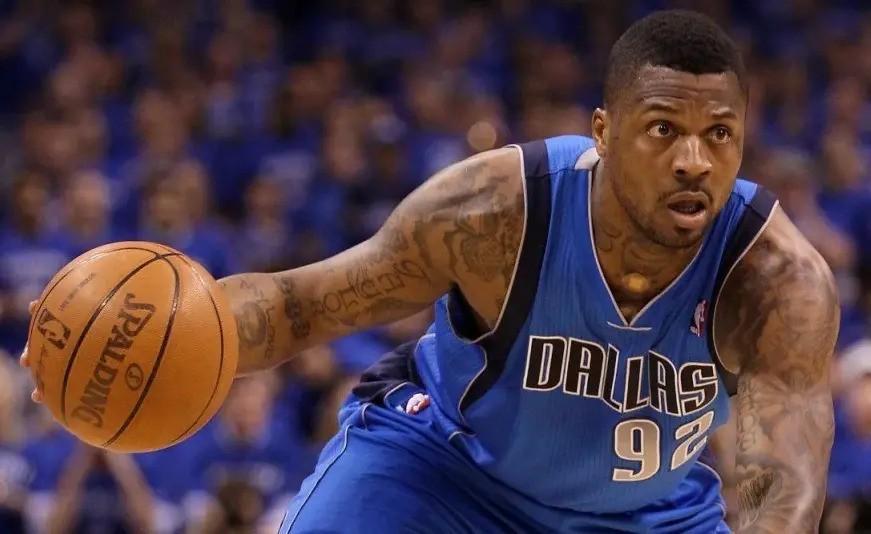 Deshawn Stevenson spent $ 27 million, and now sells the ring of champions